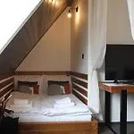 U Sysla بيت ضيافة 4*